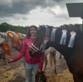Doppelsieg für Celina Weis und ihre Ponys in Langenhagen-Twenge in der Vielseitigkeit